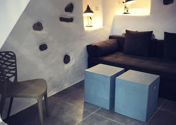 Aparthotel The House Of 8 Mykonos 3*