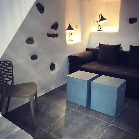 Apart Otel The House Of 8 Mykonos 3*