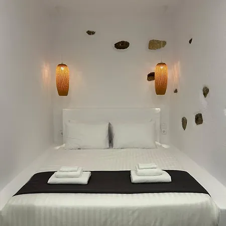 The House Of 8 Mykonos Apart Otel 3*