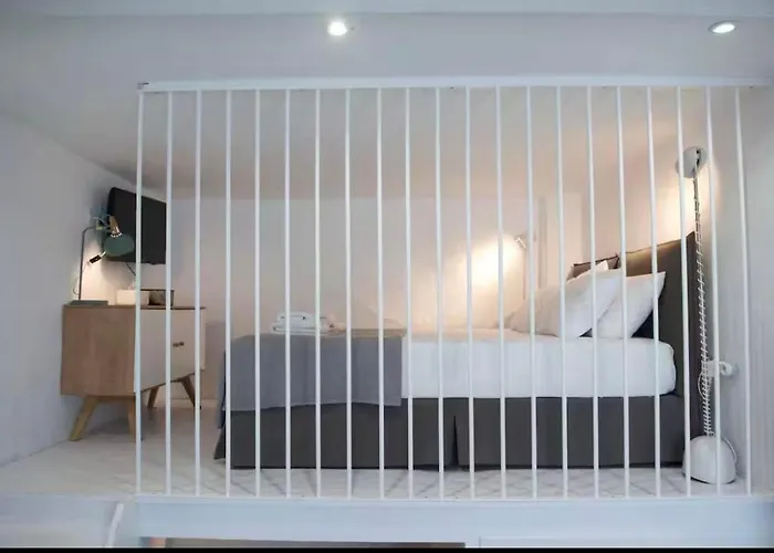 The House Of 8 Mykonos 3*